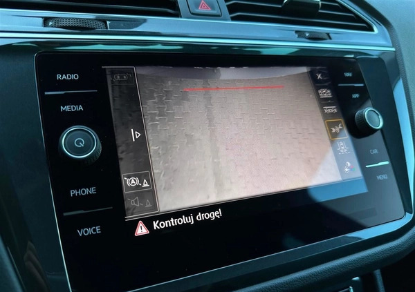 Volkswagen Tiguan cena 119000 przebieg: 32308, rok produkcji 2020 z Myszyniec małe 781